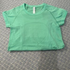 Lululemon Swiftly Tech Short-Sleeve Shirt
